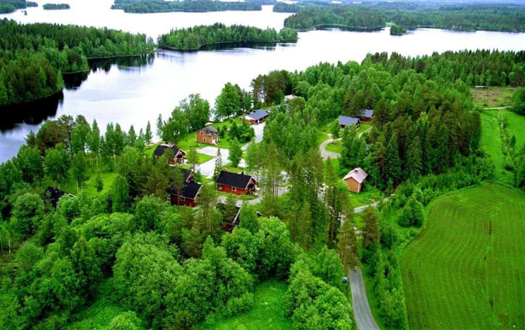 Loma-Rantala Cottages Тахковуори Экстерьер фото